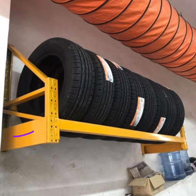 Le support fait sur commande de main gauche Logo Heavy Duty Tire Rack, pneu de tenture étirent le support d'affichage épaissi et en acier pour le magasin